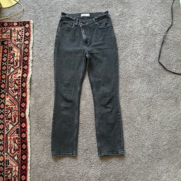 Abercrombie 90s Slim Straight Ultra High Rise Jeans - Picture 1 of 7